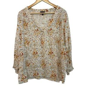 Women's 2X Ivory Neutral Floral Cottagecore Soft PLUS Casual V-Neck Blouse